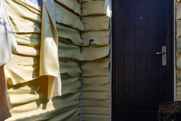Cost of Melted Siding Replacement in Grand Prairie
