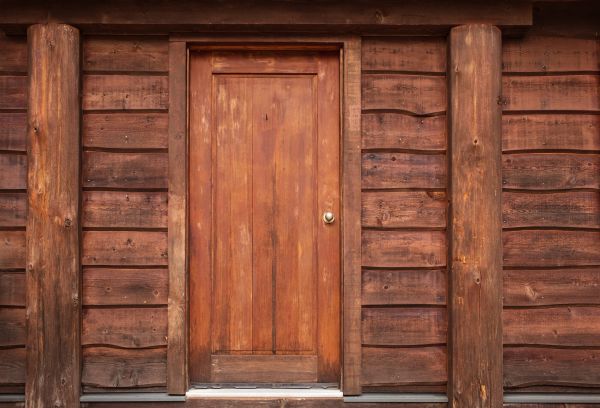 Log Cabin Siding Installation in Grand Prairie