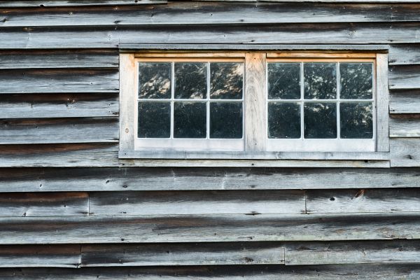 Barn Wood Siding Installation in Grand Prairie