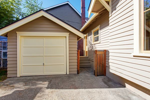 Garage Siding Replacement in Grand Prairie