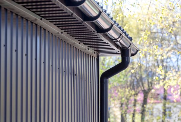 Sheet Metal Siding Repair in Grand Prairie