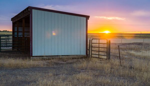 Pole Building Siding Service in Grand Prairie